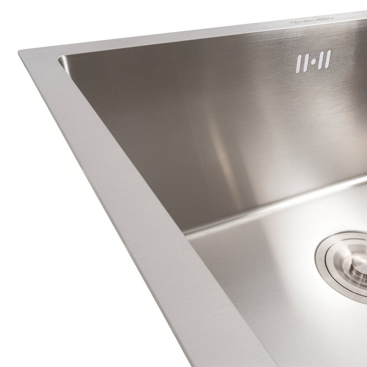 Мийка кухонна Handmade 5843 (3,0\0,8) під столешню Satin Brash VALESO