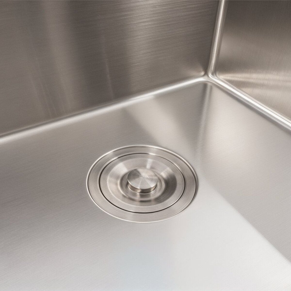 Мийка кухонна Handmade 5050 (2,5\0,5) Satin Brash VALESO