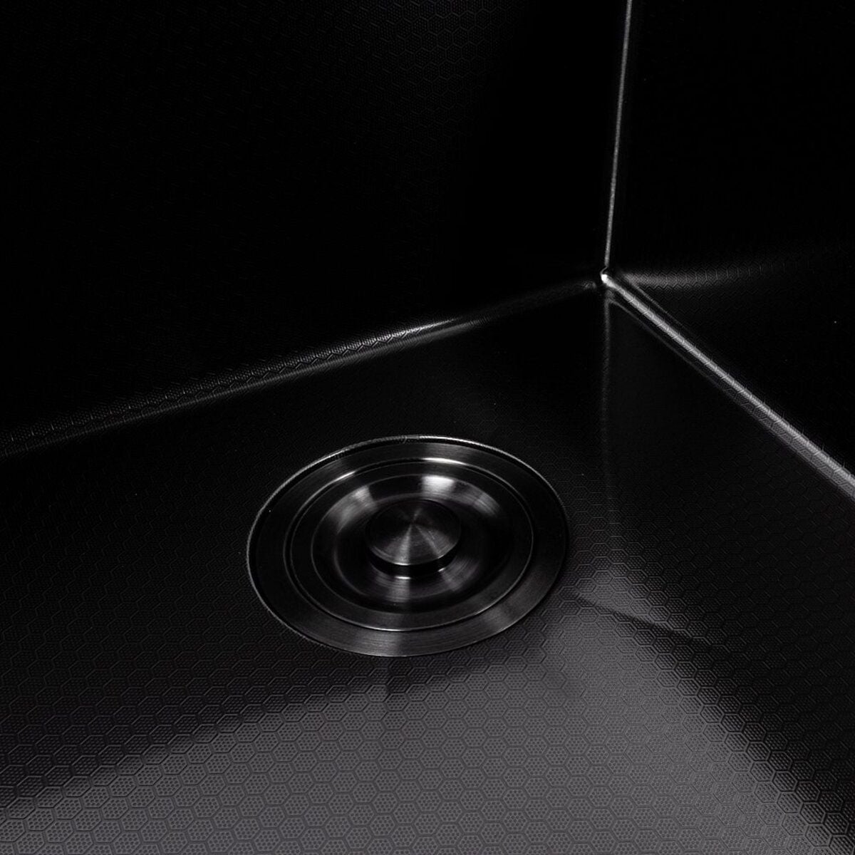 Мийка кухонна Handmade 4050 (3,0\0,8) PVD Black Decor VALESO