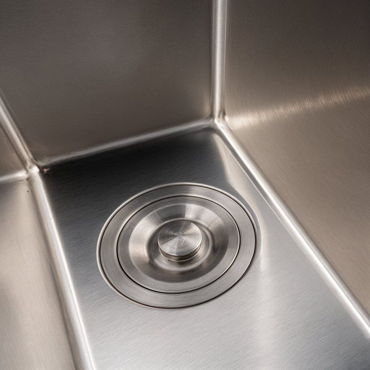 Мийка кухонна Handmade 2540 (3,0\0,8) Satin Brash VALESO